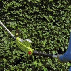 Garden Gear 20V Cordless Lithium-ion Telescopic Hedge Trimmer -Van Meuwen G116720Pole20trimmer20ls204202000x20001